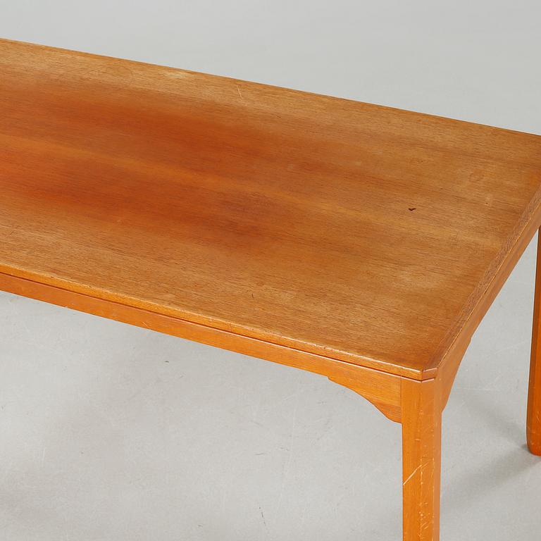 CARL MALMSTEN, soffbord, "Ulfåsa", Bodafors, 1964.