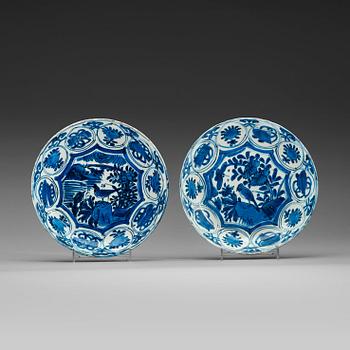 299. A set of two blue and white kraak dishes, Ming dynasty Wanli (1572-1620).