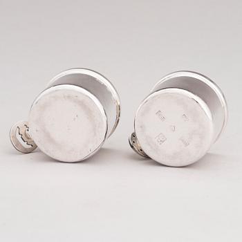 BERTEL GARDBERG, BÄGARE, 2 st, silver (925), Ekenäs, Finland 1975.