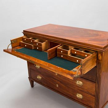 An Empire-style chest of drawer, Carl Hendrik Blom (master in Stockholm 1796 - 1835).
