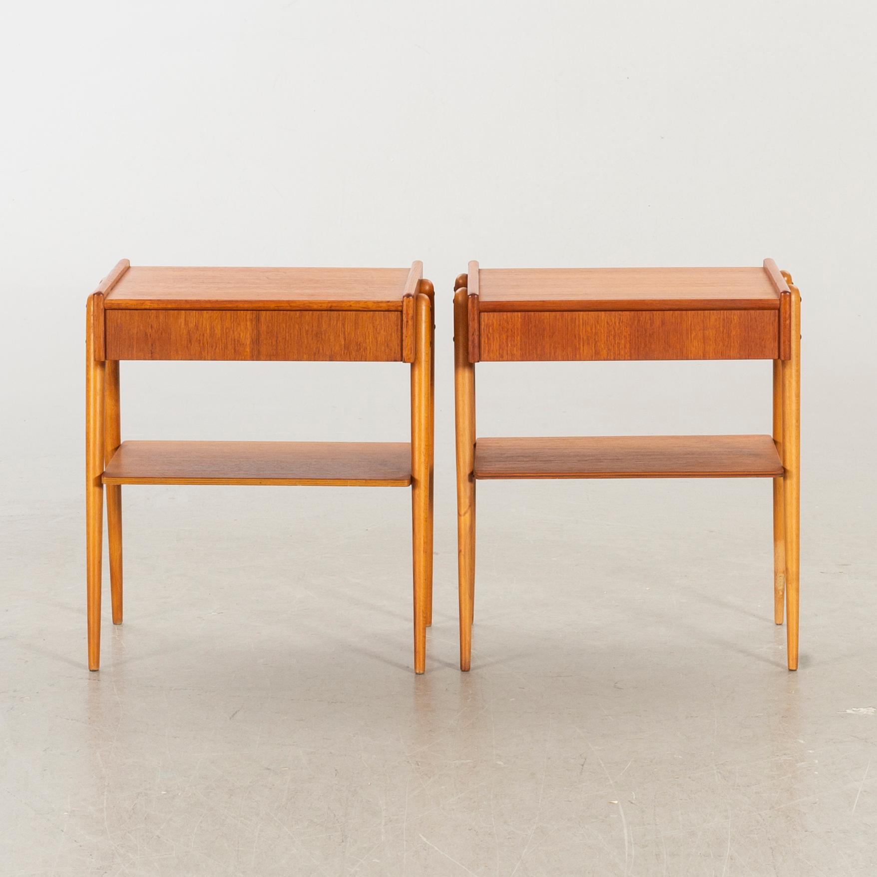 SÄNGBORD, ett par AB Carlström & Co Bjärnum.