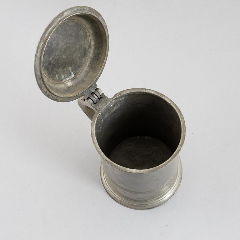 A set of eight pewter pieces, Sweden, 18th/19th Century.