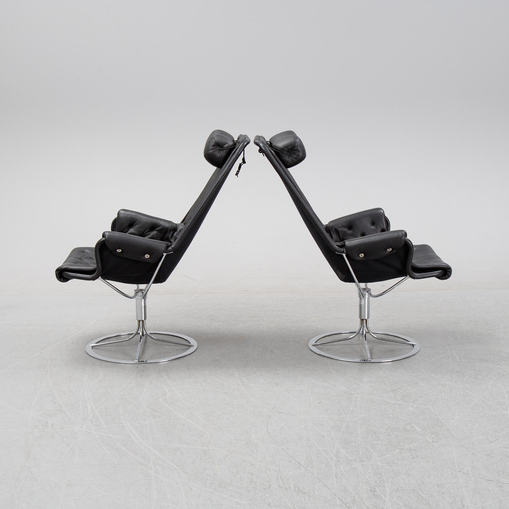 Bruno Mathsson, fåtöljer, ett par, "Jetson" för Dux 2000-tal, formgiven 1969.