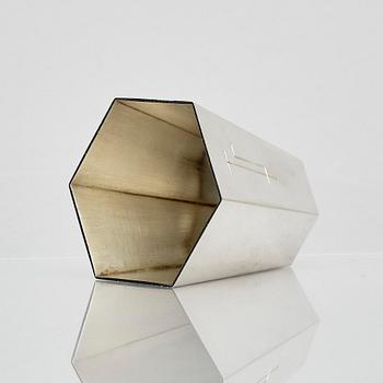 Wiwen Nilsson, snapsbägare, sterling silver, 12 st, Lund 1945-1946.