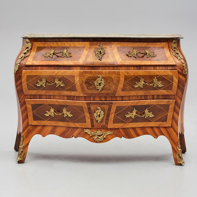 A Swedish Rococo commode, second part of the 18th century.