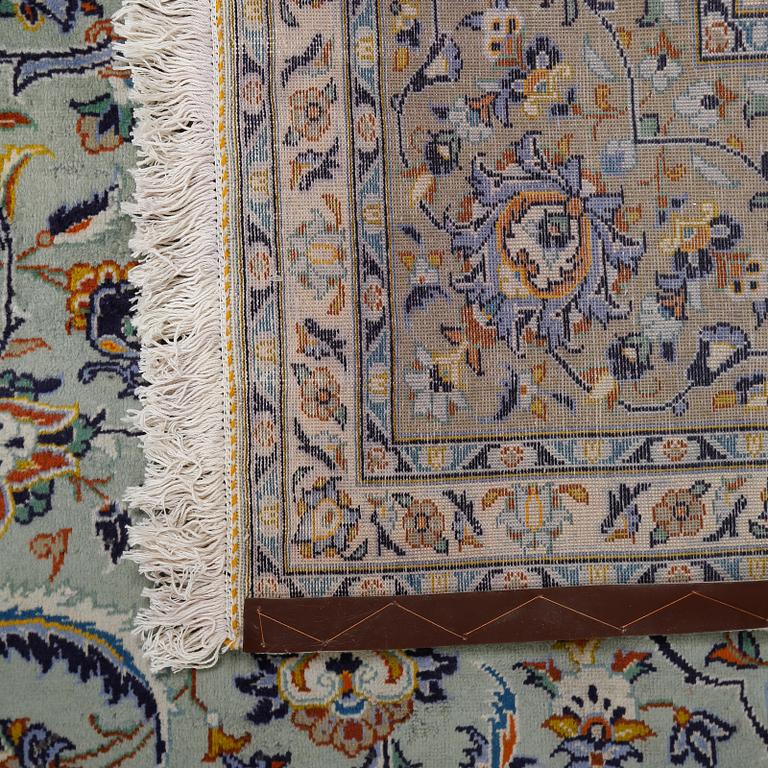 MATTA, Keshan, sent 1900-tal, ca 425x310 cm.