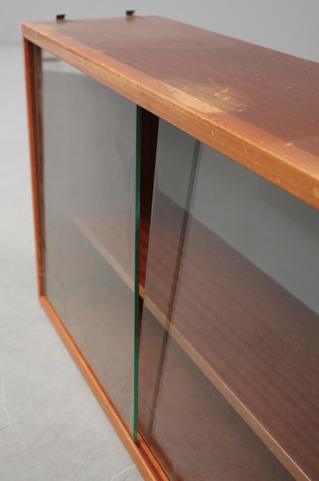 VITRINHYLLA, Sverige, 1950/1960-tal.