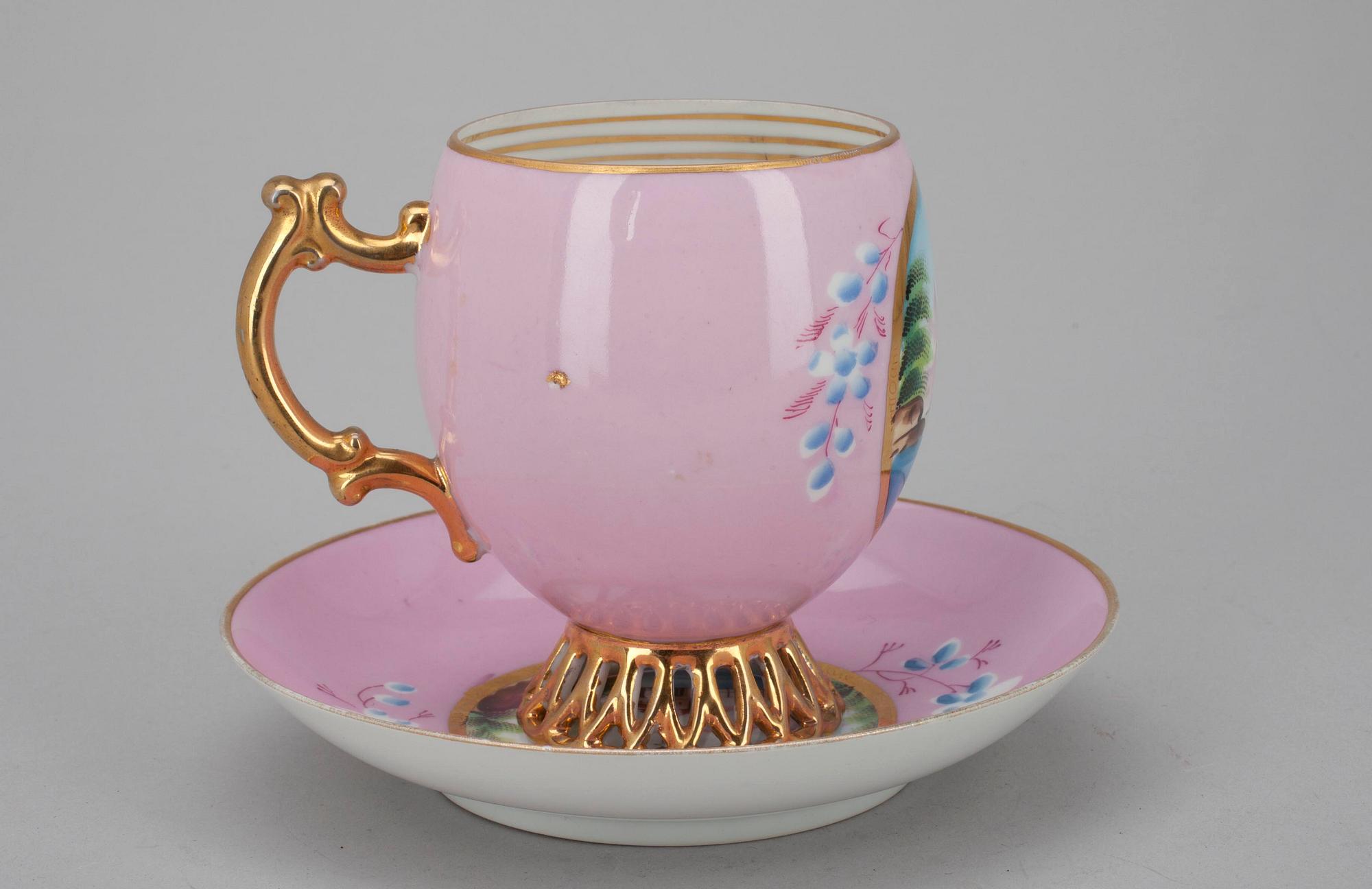 KOPP samt FAT, porslin, Dulevo fabriken Kusnetzov, Ryssland 1864-1889.