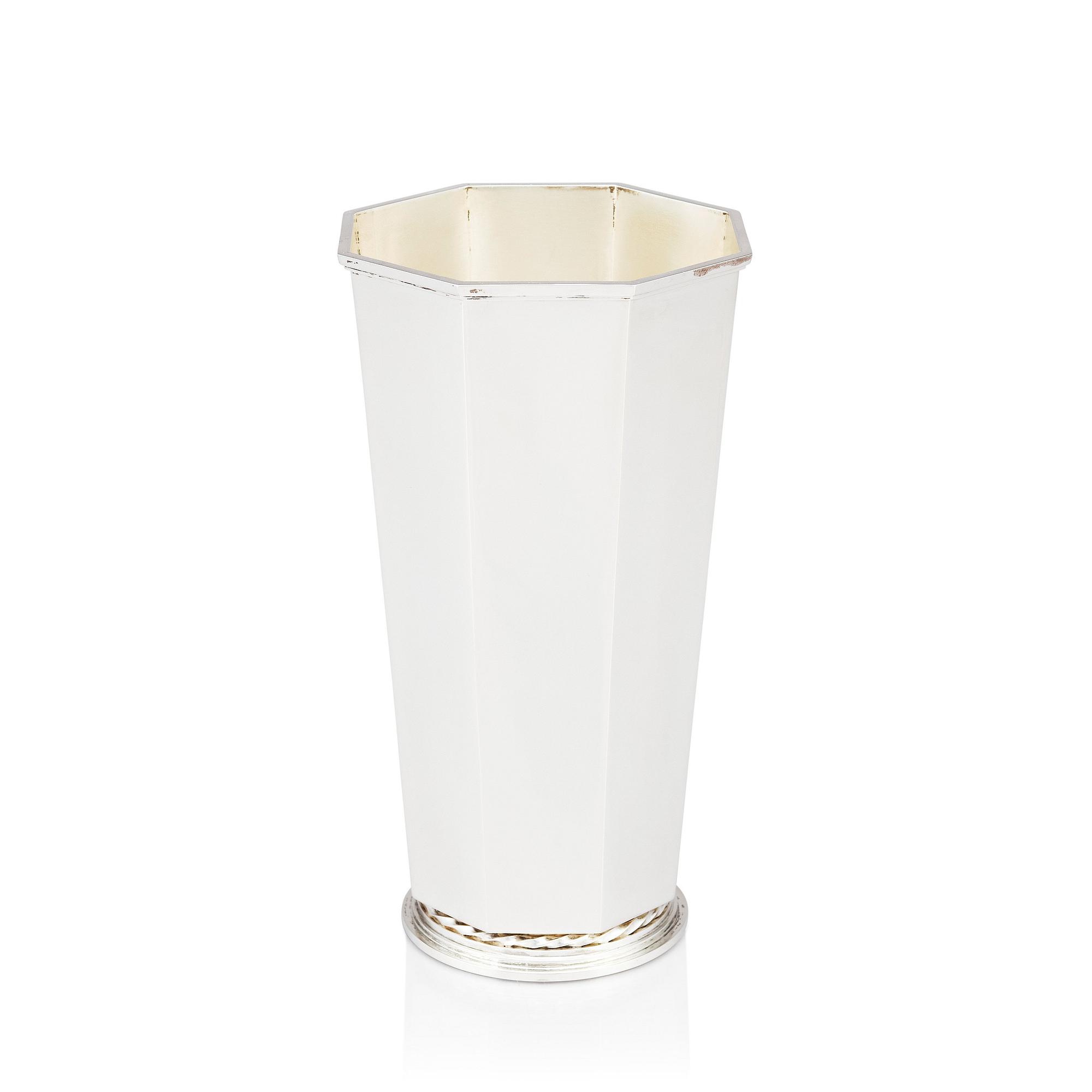 Atelier Borgila, a sterling vase, Stockholm 1942.