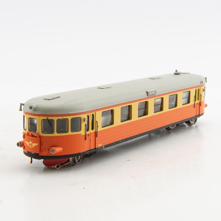Rälsbuss Y6-Y7 - Yb06-Ub06 i skala 1/87 Jeco.