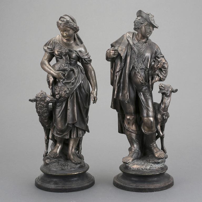 FIGURINER, ett par, 1800-talets slut.