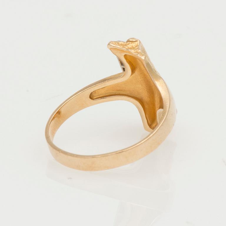 RING "Da Capo", Björn Weckström, Lapponia 1988. 18K guld, briljantslipade diamanter.