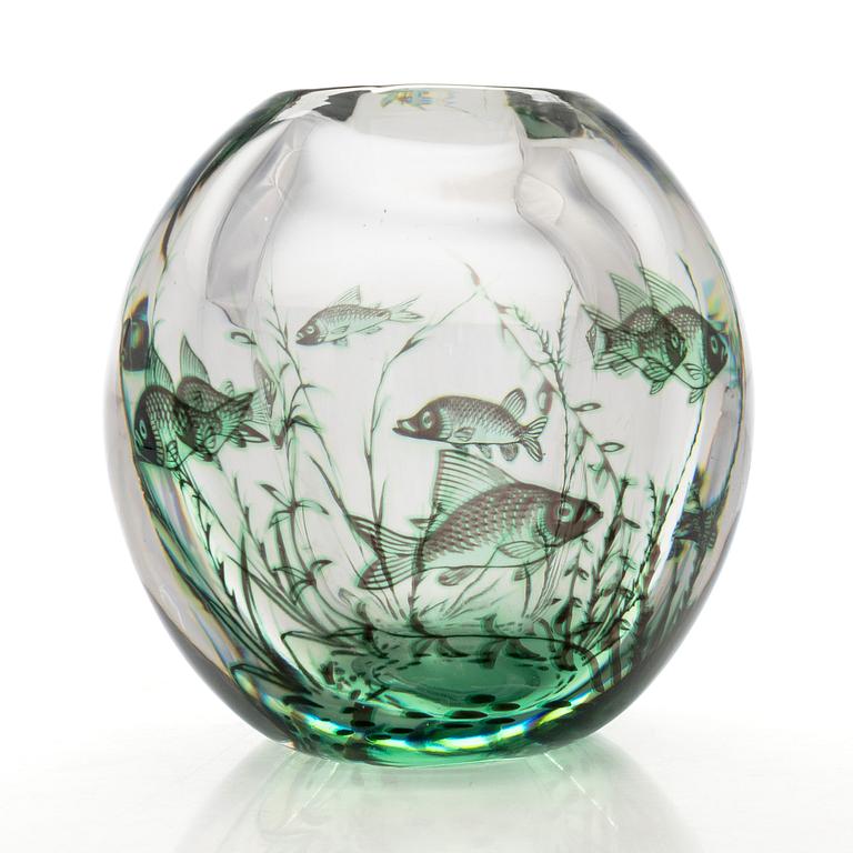 Edward Hald, vas, "Fiskgraal", signerad.