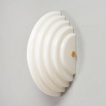 Kazuhide Takahama, a 'Kumo 2' wall light, Sirrah, 1970s.