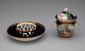 TREMBLEUSE, porslin, Meissen, 1900-tal.