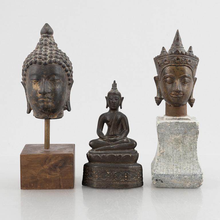 Three Buddha bronze figurines, Thailand/Burma, 20th century.