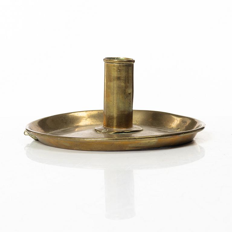 Mässingsföremål, fem stycken, 1700 - 1800-tal.