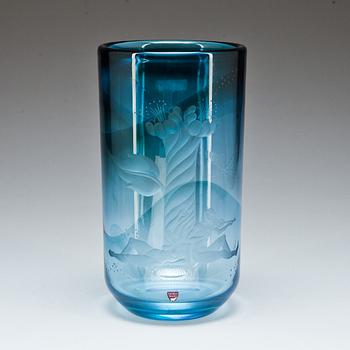 VAS, glas, Olle Alberius, Orrefors, signerad, numrerad 4/25.