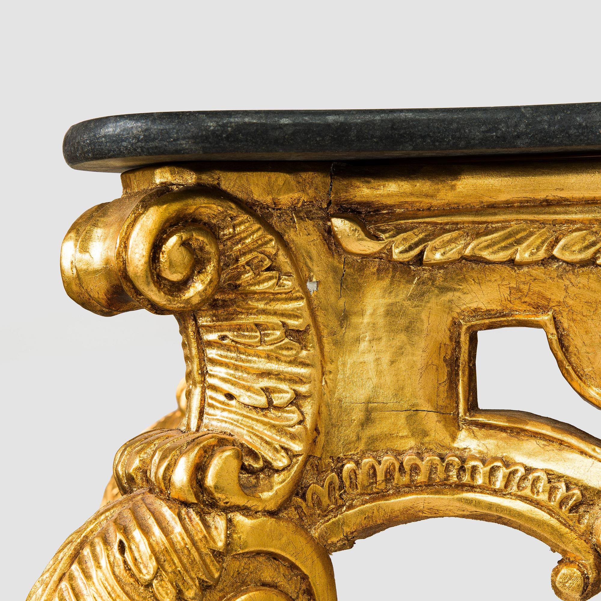 Mirror with console table, Baroque style, late 20th century.