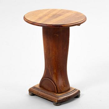 Propeller table, 20th century.