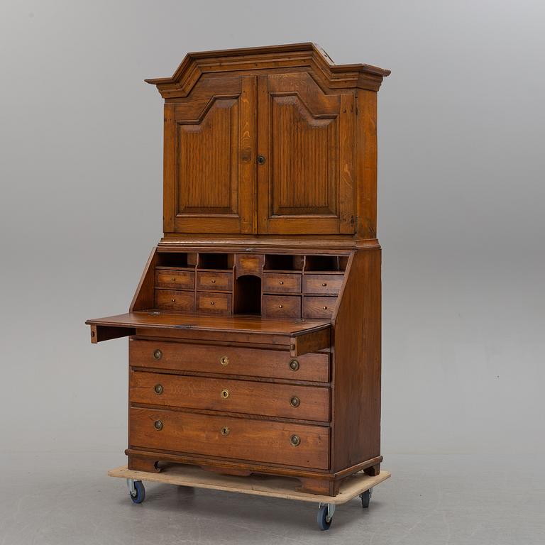 A swedish cabinet, first half of the 19th century.