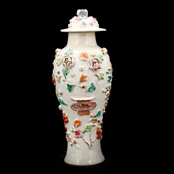 VAS med LOCK, kompaniporslin. Qing dynastin, Qianlong (1736-95).