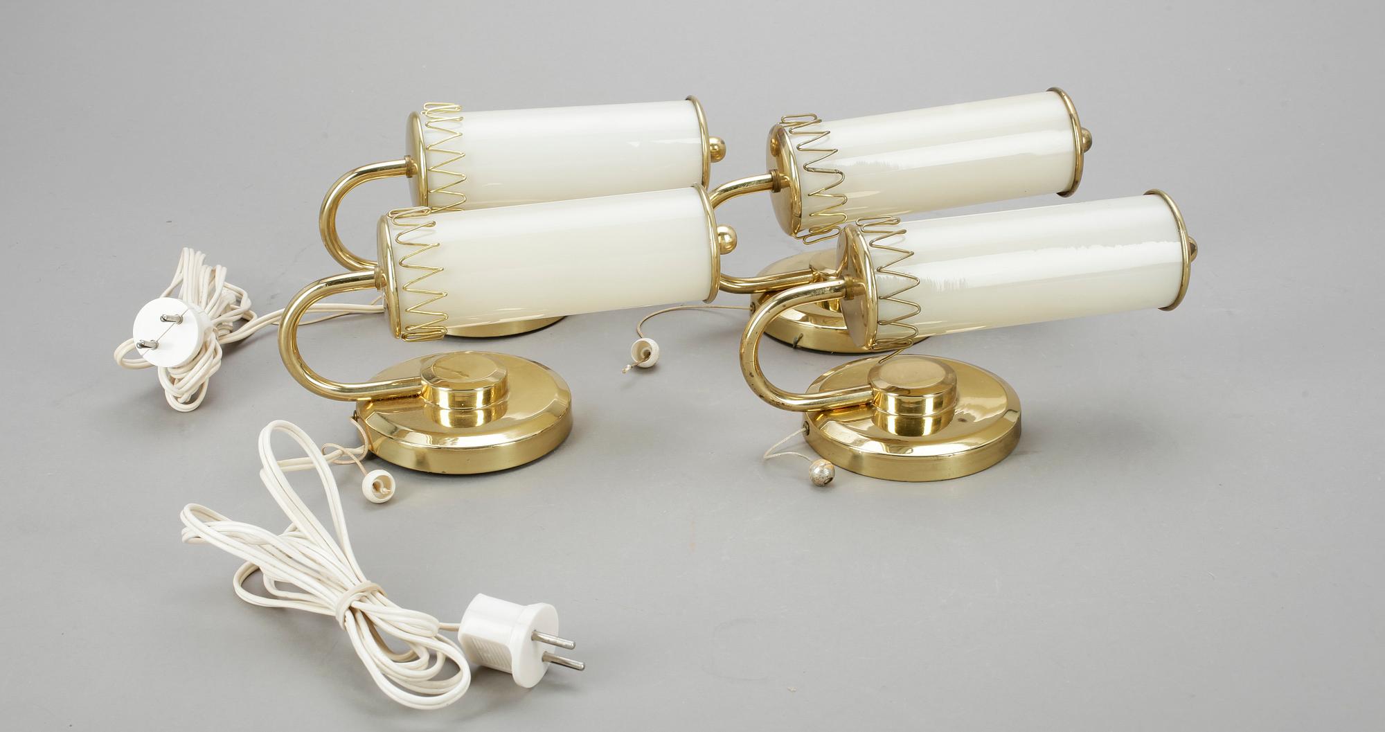 VÄGGLAMPOR, 4 stycken, 1940/50-tal.