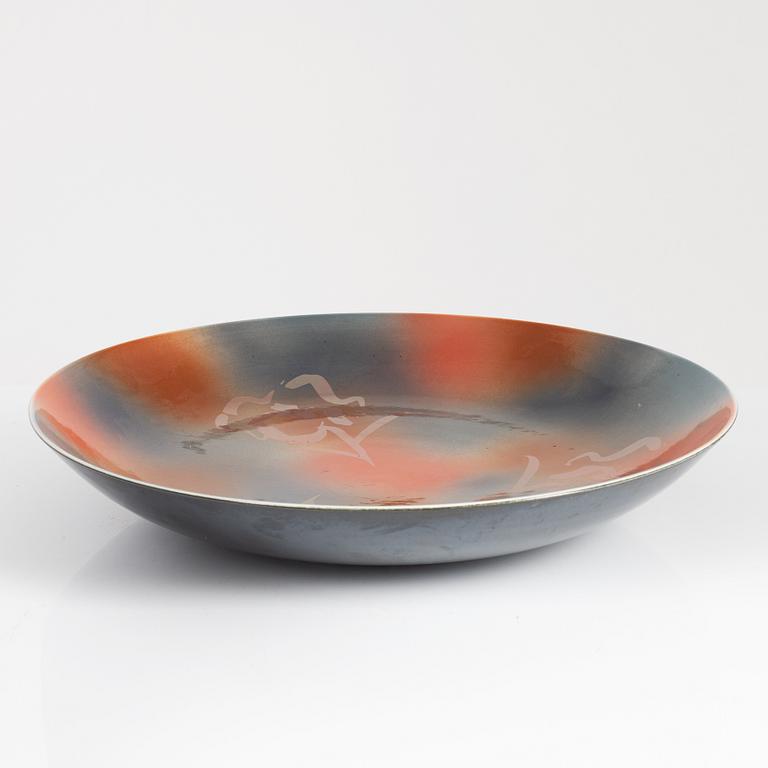 Margareta Hennix, a unique stoneware dish, Gustavsberg Studio, signed and dated 1988.
