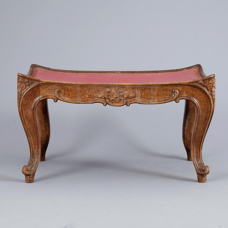 FOTPALL, Louis XV-stil, 1800-talets andra hälft.