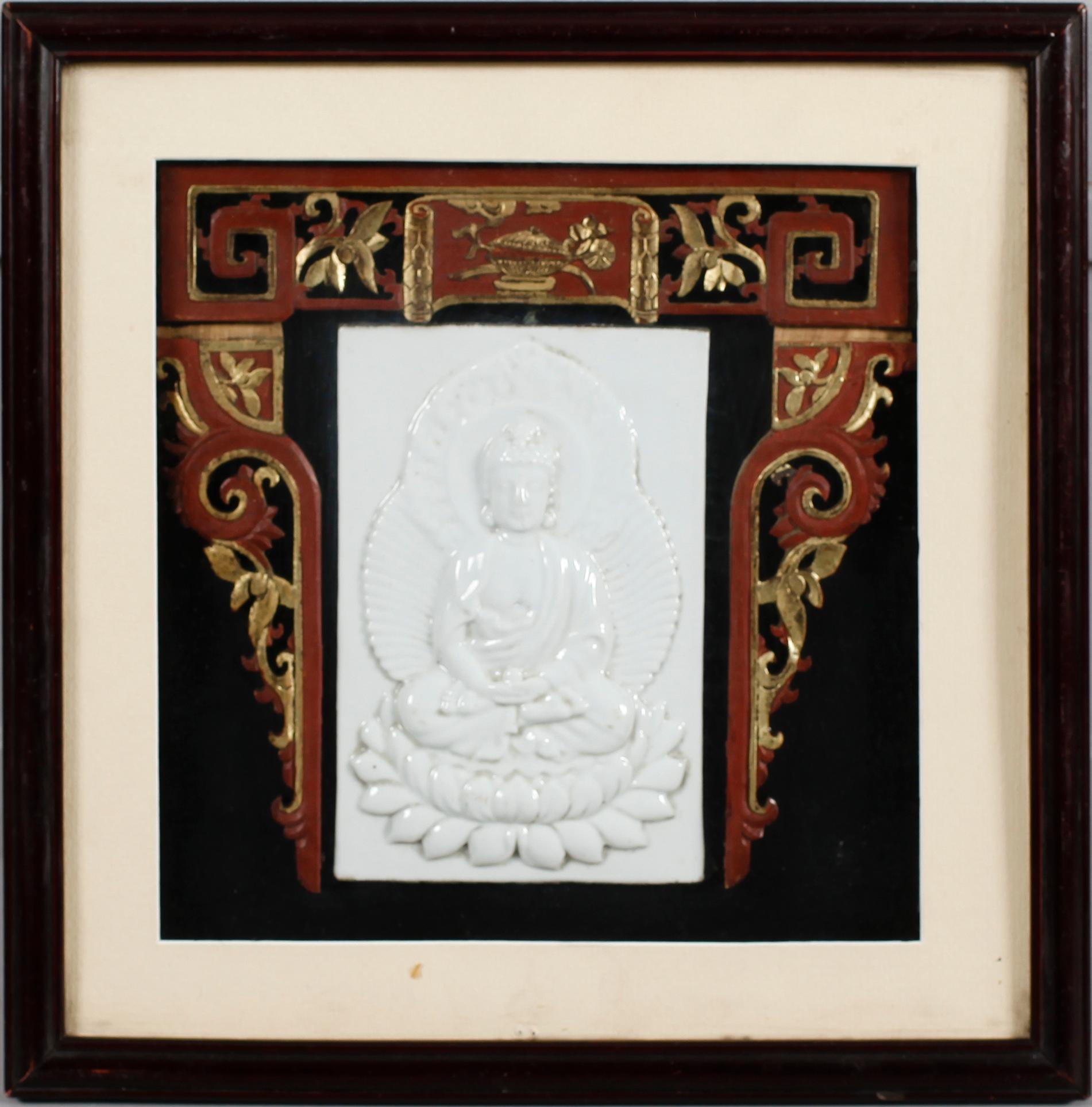 TAVLA, porslinsrelief, Kina, 1900-tal.