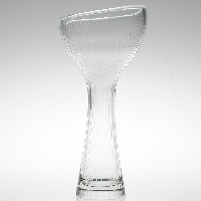 VAS, glas, signerad Tapio Wirkkala Iittala 3520.