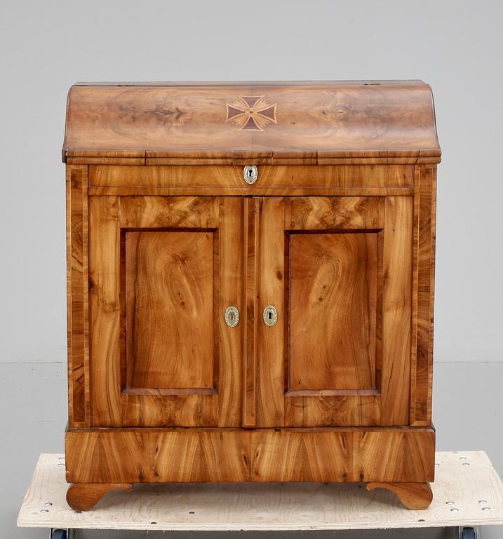 SKÄNK, sydeuropa. 1800-tal.