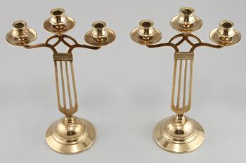 KANDELABRAR, ett par, jugendstil, omkring sekelskiftet 1900/2000.
