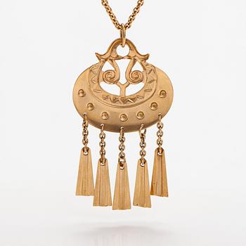 Germund Paaer, A 14K gold necklace "Moon goddess". Kalevala Koru, Helsinki 2004.