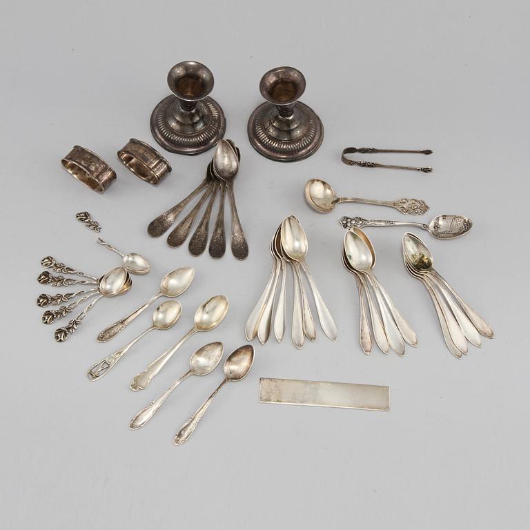 PARTI SILVER, 37 delar, 1900-tal. Vikt 485 g (exklusive ljusstakar).