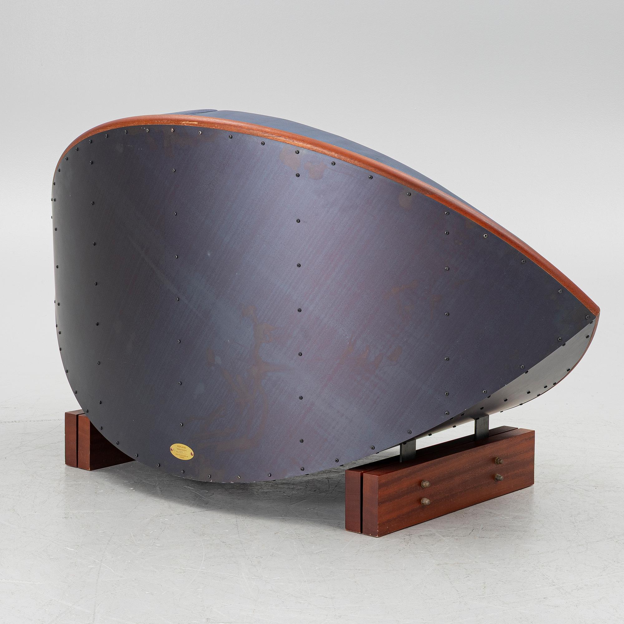 Sigurdur Gustafsson, Sofa, "Keflavik", Källemo, Värnamo, numbered 2/99.