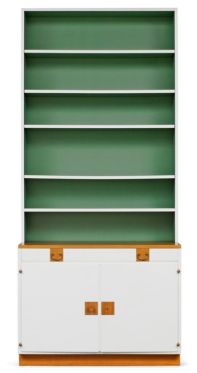 A Josef Frank book case cabinet, Firma Svenskt Tenn.
