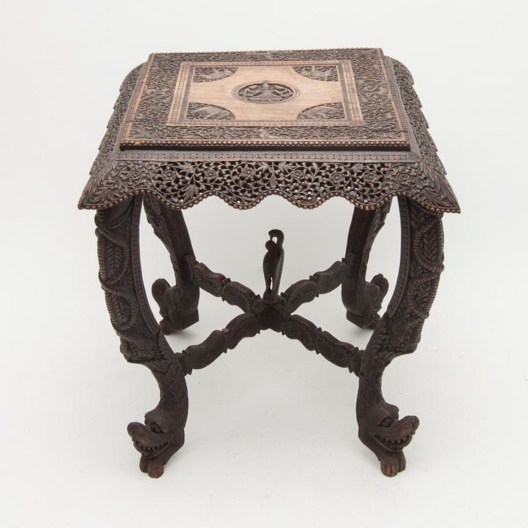 BORD, Kina, 1800-tal.