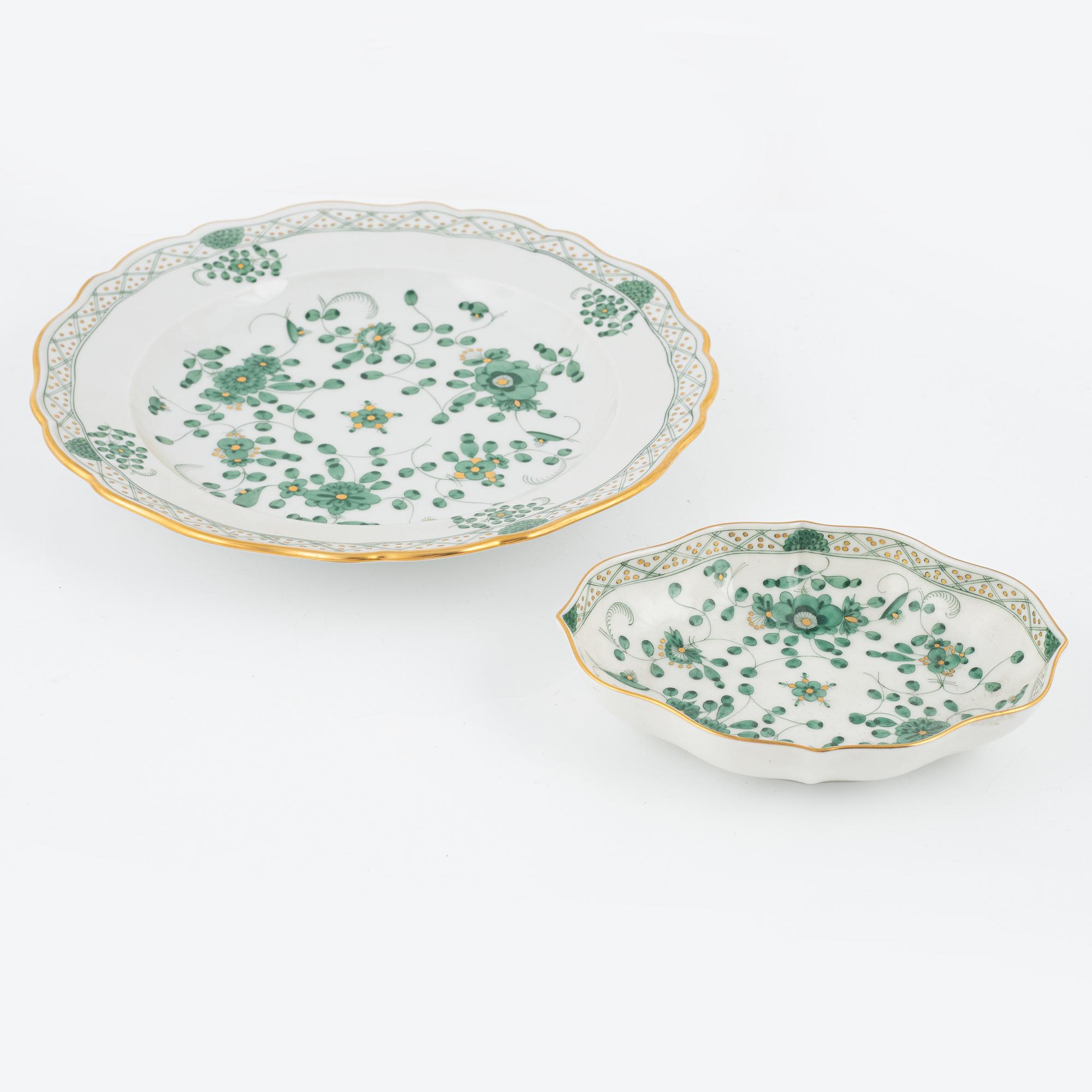 Seven pieces of 'Indische Malerei Grün' porcelain service, Miessen, 20th Century.