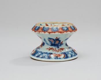 446. An imari salt, Qing dynasty, Kangxi (1662-1722).