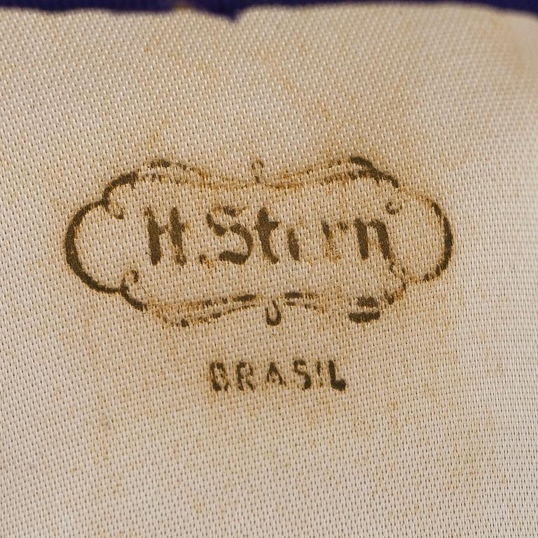 H.Stern, an 18K white gold cocktail ring,  with aquamarine and diamonds.