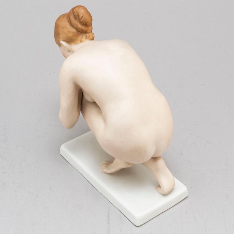 FIGURIN, porslin, Ernst Wenck, Rosenthal, 1900-talets andra kvartal.