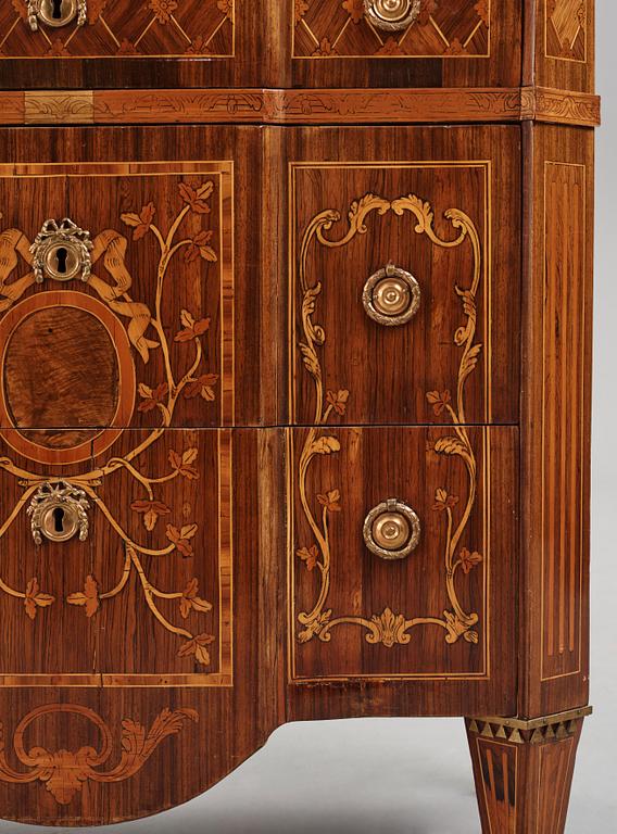 A Gustavian marquetry commode attributed to N. Korp (master in Stockholm 1763-1800).