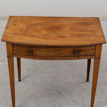 An English table, 19th century.