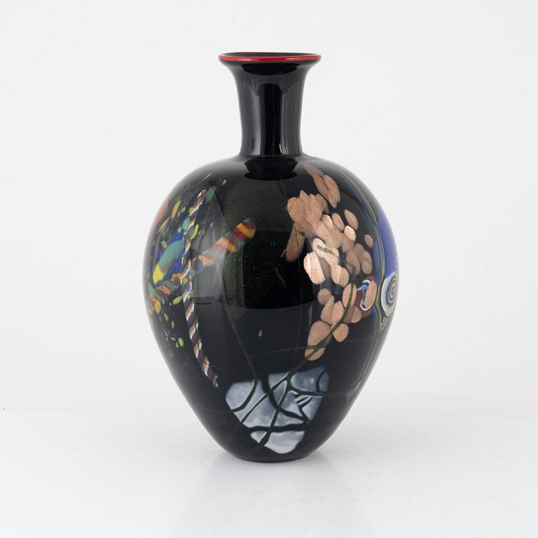 Jan Erik Ritzman, a glass vase, Transjö, Sweden.