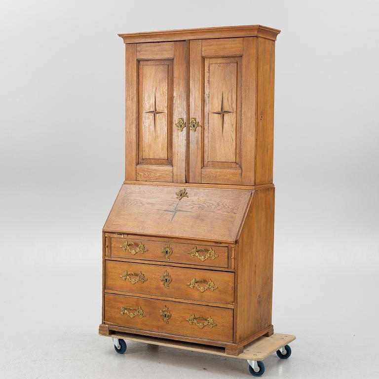 Skrivskåp, 1700-talets mitt, Senbarock.