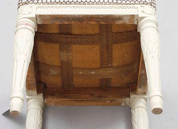 TABURETT, gustavianskt provinsarbete omkr 1800.