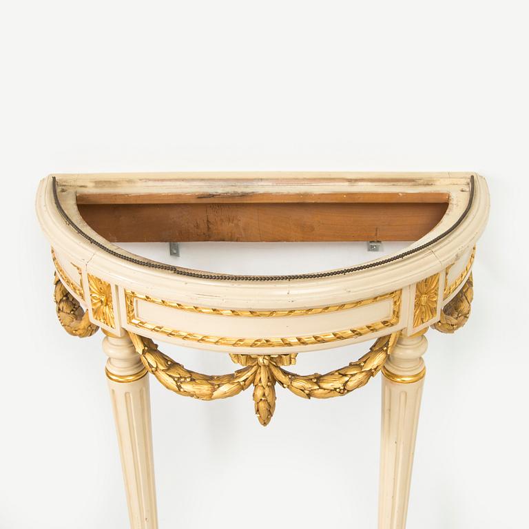 Trymåspegel med konsolbord, 1900-talets början.