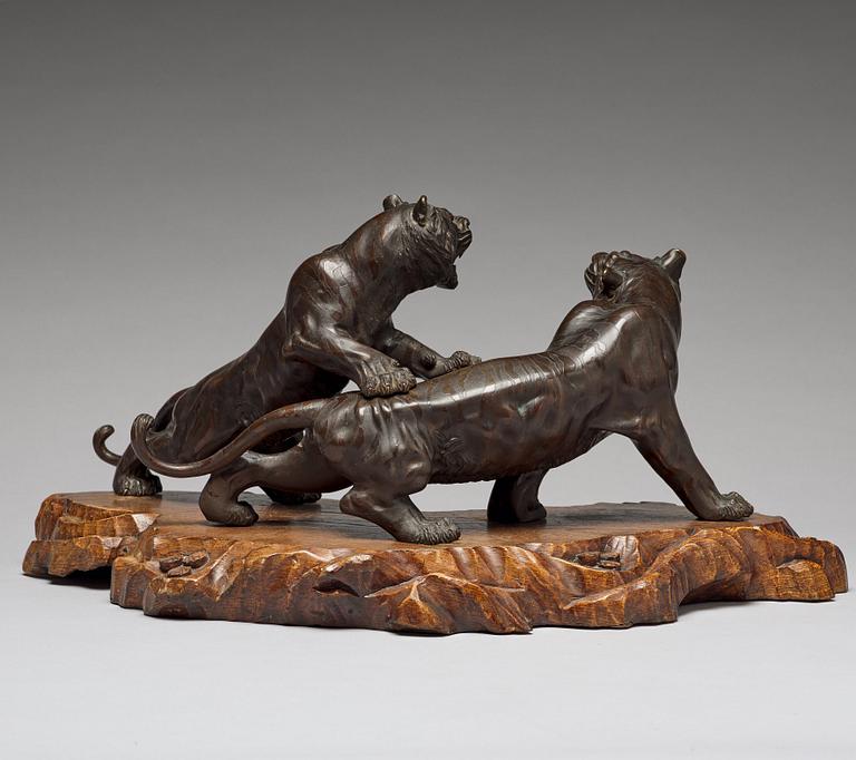 A Japanese bronze sculpture group of tigers, Meiji (1868-1912).