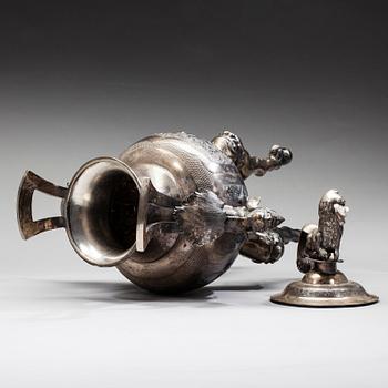 URNA, Kina, 1800-talets slut, försilvrad mässing.